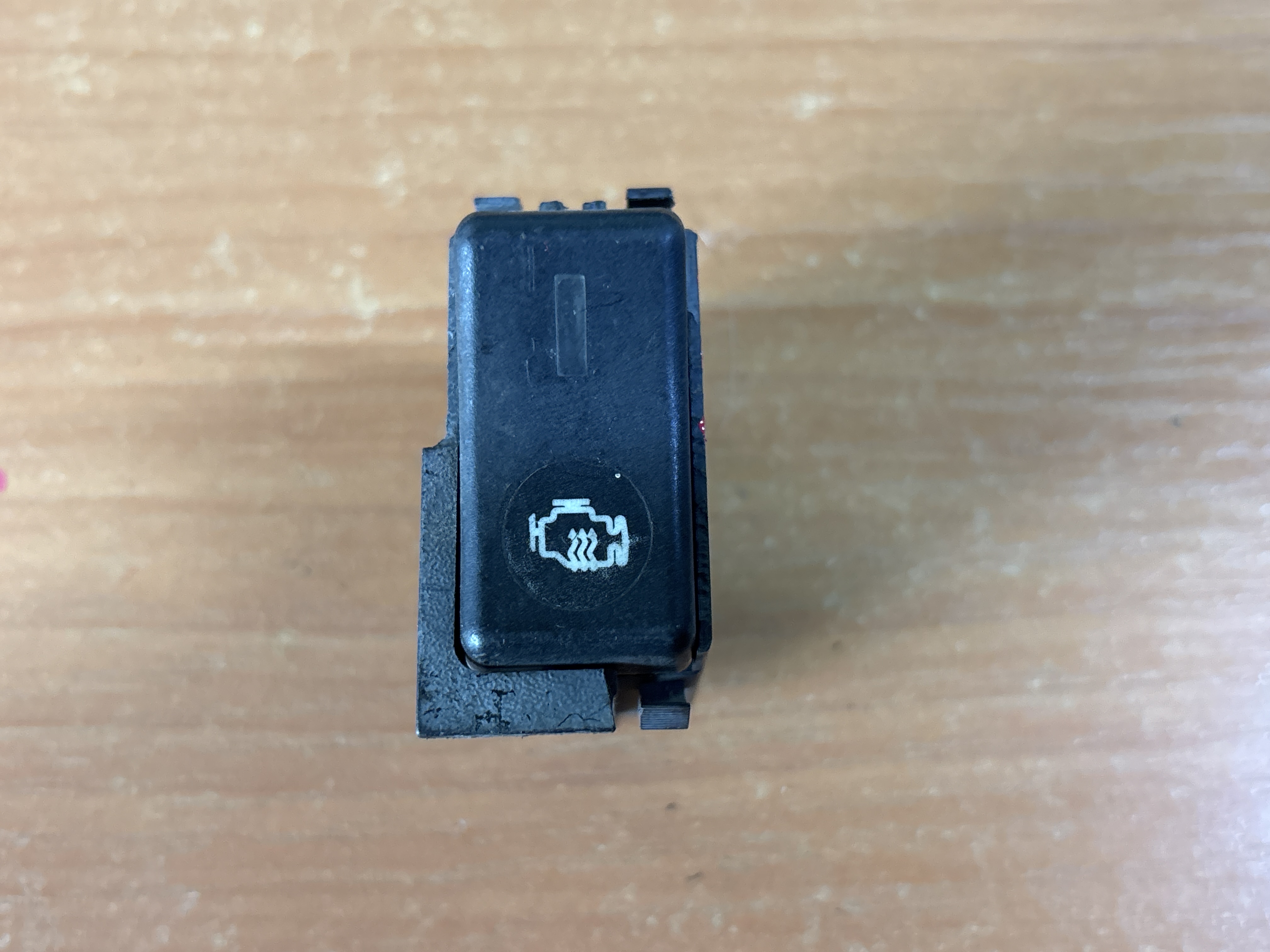 Кнопка прогрева двигателя Даф Daf XF105 0695406
