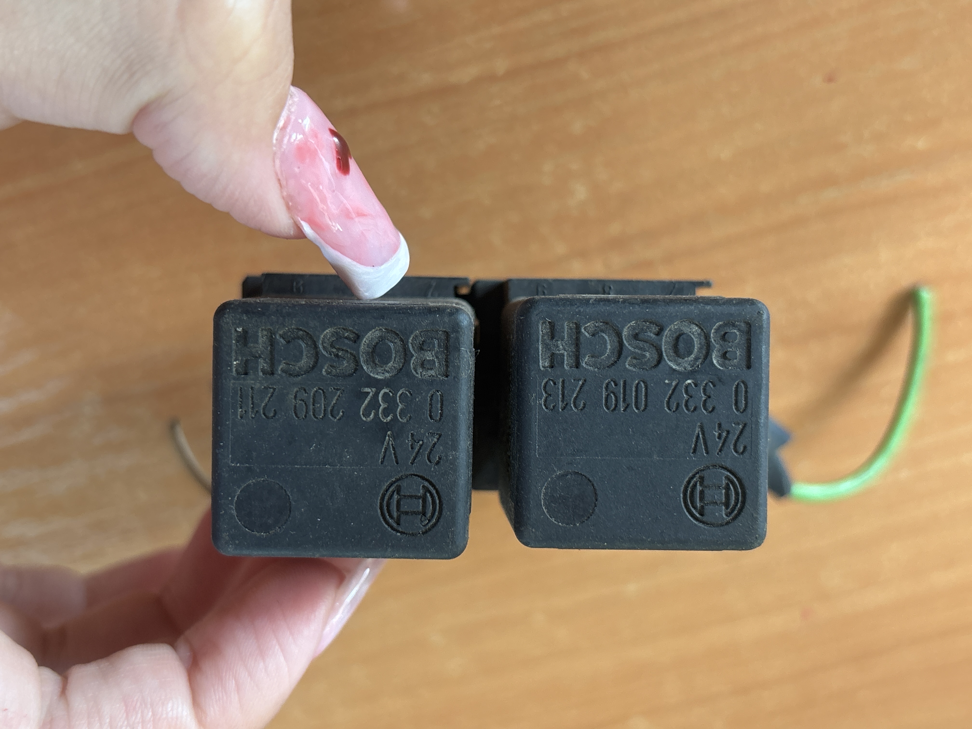 Реле указателей поворота BOSCH Man Scania Mercedes Benz 0332019213