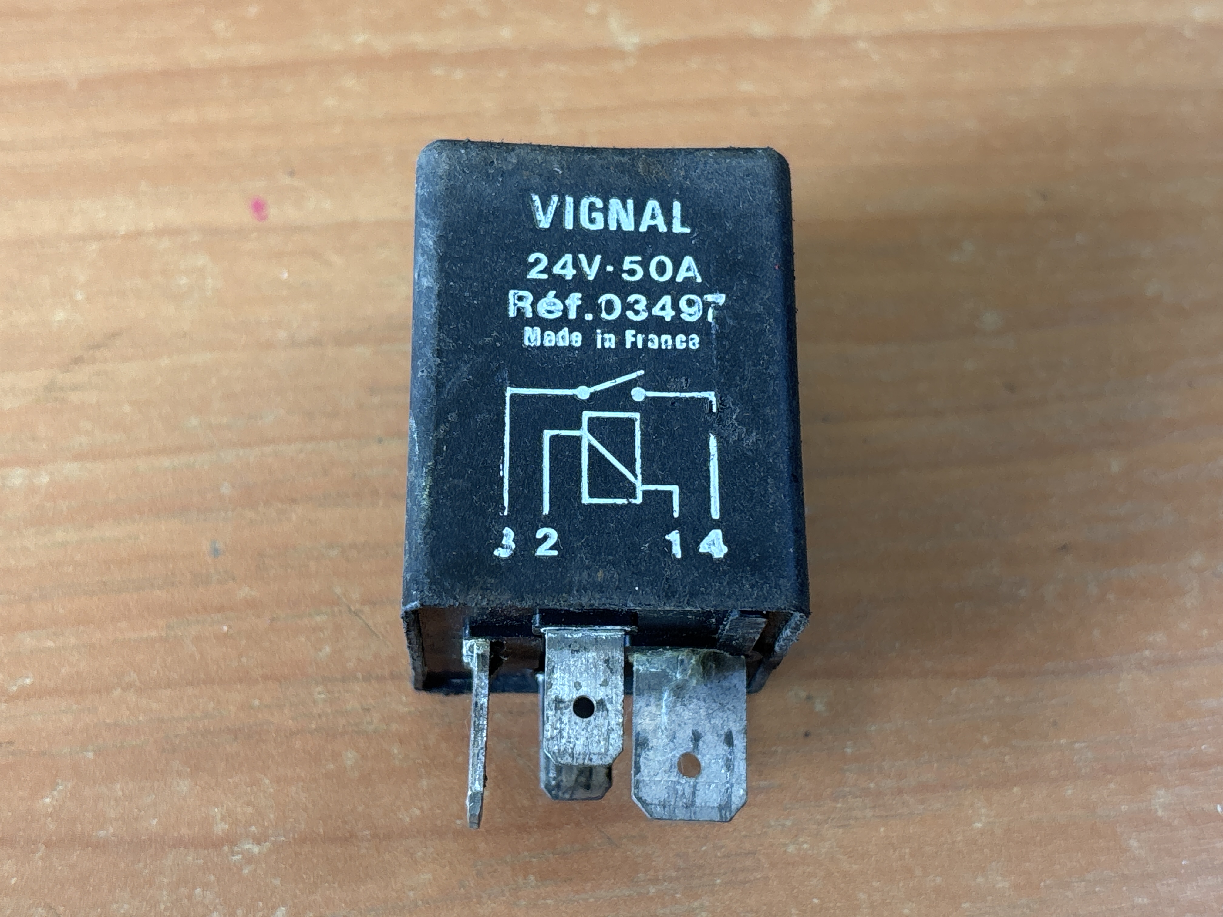 Реле силовое Vignal 24V 50A 03497 Renault Premium 0737