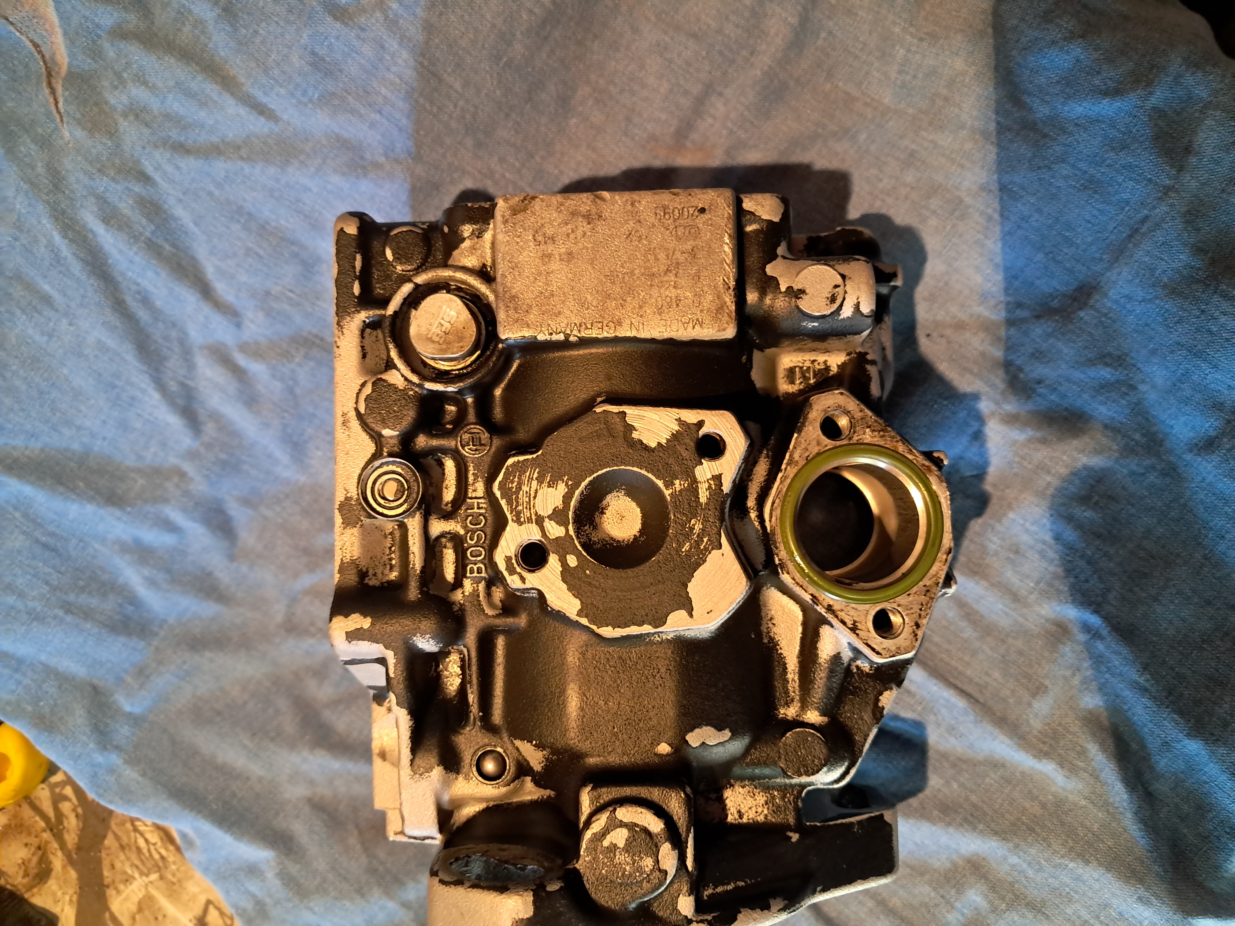 Разборка MAN: корпус ТНВД BOSCH 1465134944 D0824 D0826 б/у
