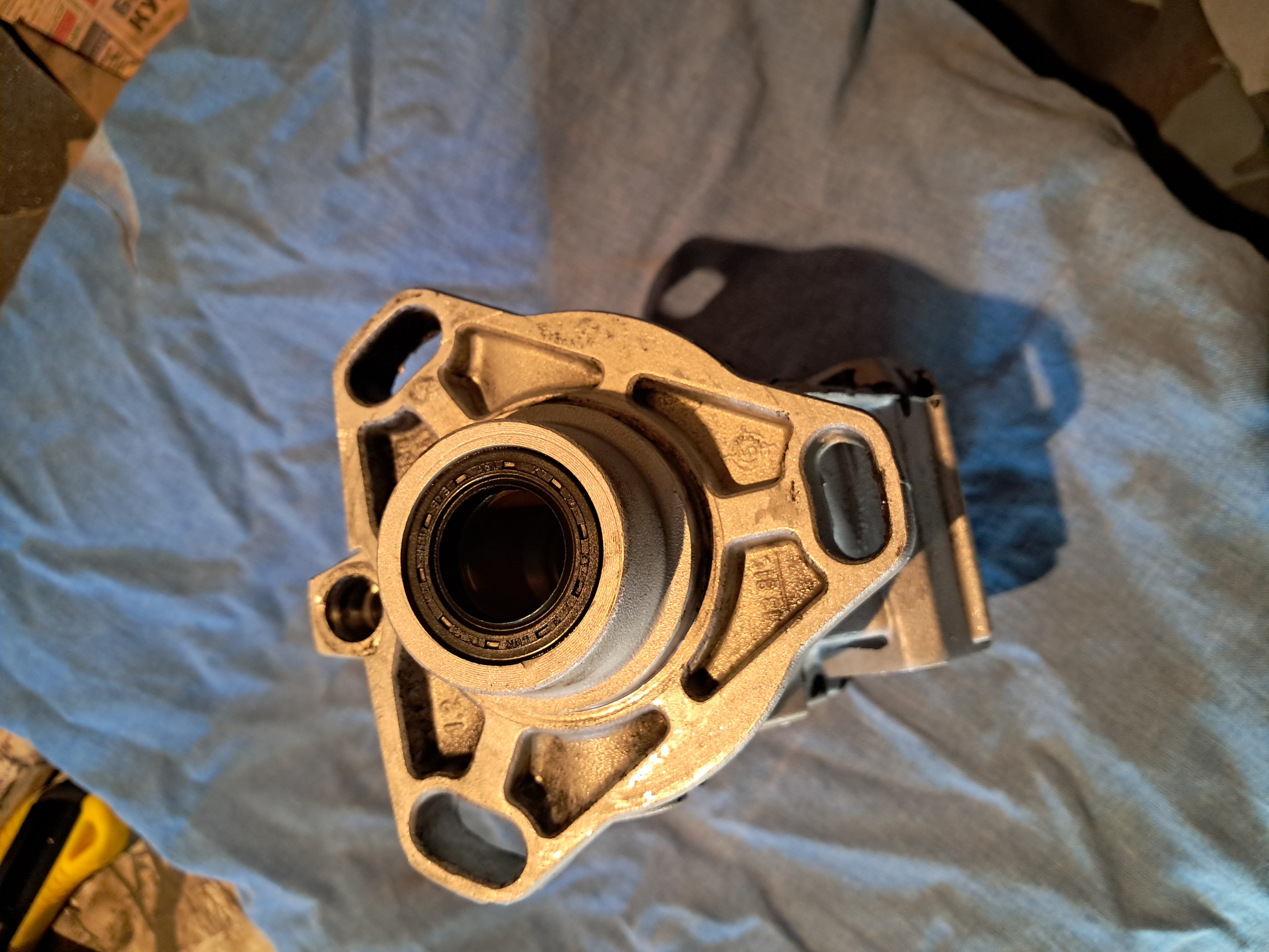 Разборка MAN: корпус ТНВД BOSCH 1465134944 D0824 D0826 б/у